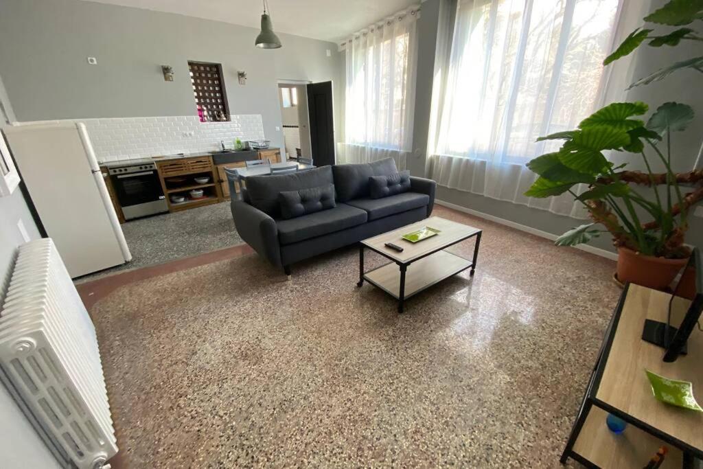 Appartement Independant Dans Maison De Village Saint-André-de-Sangonis Екстериор снимка